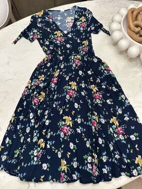 GAP Navy Floral V-Neck Dress with Pink and Yellow Accents